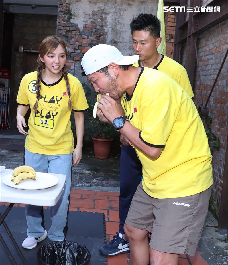 吳宗憲 KID、坤達、小刀、威廉、何美、紀卜心邀請台北市是黃珊珊副市長參加出席「綜藝玩很大」全新企劃。（記者邱榮吉/攝影）