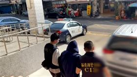 苗栗,大湖,神父,偷竊,教會,警察,大湖分局,議員,黃月娥。(圖/翻攝畫面)