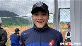 中信兄弟球星吳俊偉參加關懷盃。（圖／記者王怡翔攝影）