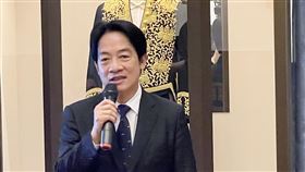 賴副總統出席成大校慶活動 副總統賴清德17日上午出席成大成功校區成大博物館若槻道隆敕任官大禮服特展暨台日交流會的校慶活動，致詞時期許台日兩國關係愈來愈緊密，人民感情愈來愈好。中央社記者張榮祥台南攝  110年12月17日