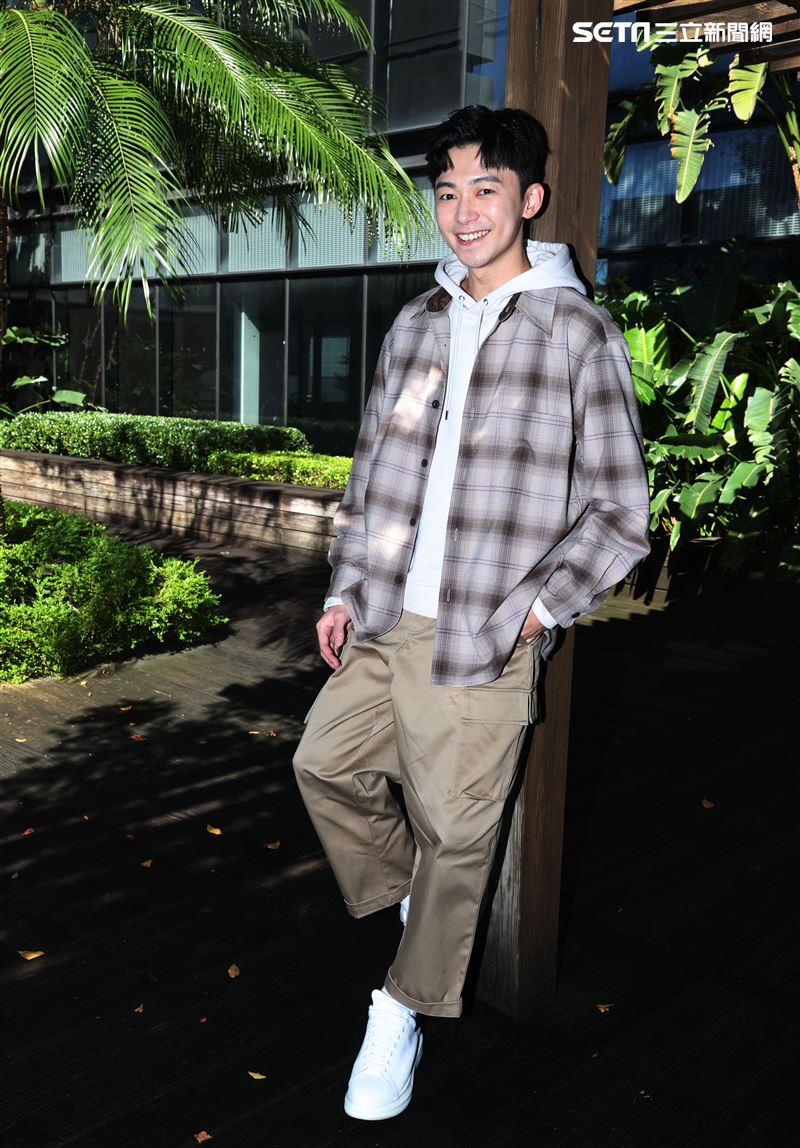 「屋簷下」陳玹宇三立新聞網專訪。（記者邱榮吉/攝影）