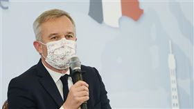 法國民議會友台小組主席戴扈傑分享訪台心得法國國民議會友台小組主席戴扈傑（Francois de Rugy）日前率團訪台，17日與訪問團成員在台北舉行記者會，發表訪台心得。中央社記者徐肇昌攝  110年12月17日