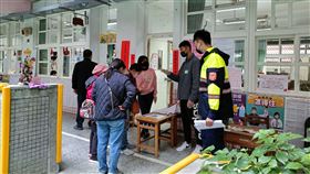 公投,選舉,撕毀選票,投票所