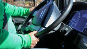 駕駛,貨車,卡車,砂石車,司機,載貨(翻攝自 Pixabay)