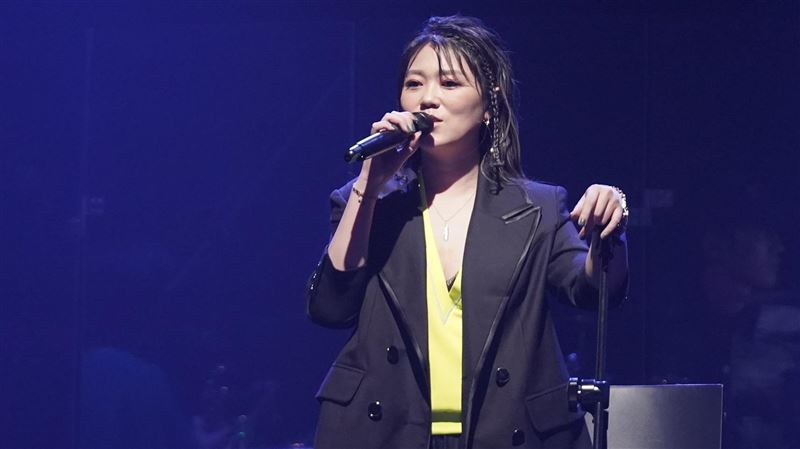 耶誕小鎮到北流　兩大金曲歌后助陣