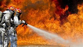 失火,爆炸,火災,救火,消防員（示意圖／翻攝自Pixabay）