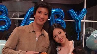 李靚蕾大秀Yumi裸照反擊：先睡了