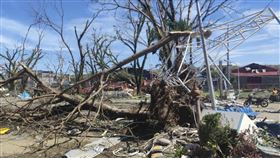 颱風雷伊強襲菲律賓群島。（圖／美聯社／達志影像）