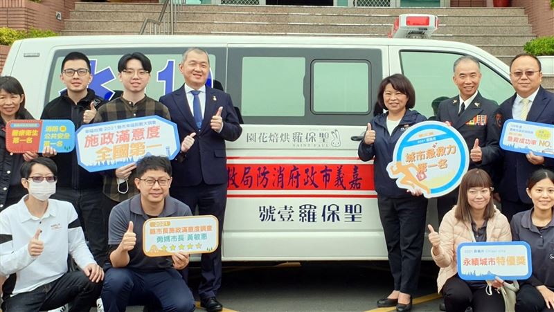 40年前被救　捐救護車盼善循環延續