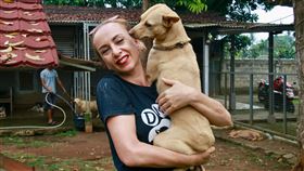 印尼動保聯盟推動制定動物保護法印尼雅加達動物救援網創辦人佛蘭肯呼籲印尼政府制定動保法，並將動物福利納入教育。圖為雅加達動物救援網動物中途之家創辦人佛蘭肯。圖攝於2020年9月4日。 中央社記者石秀娟雅加達攝  110年12月21日