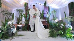 茜拉宣布離婚！（圖／翻攝自微博）