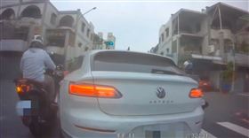 台南,逼車,左轉,危險駕駛,騎士