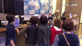 控飯店入住等嘸房　旅客當場氣炸怒轟