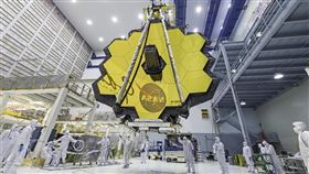 NASA的詹姆斯‧韋伯太空望遠鏡最快於耶誕節當天發射。（圖／翻攝自twitter.com/NASA）
