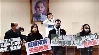 總預算案爭議　他轟國民黨哭鬧的巨嬰