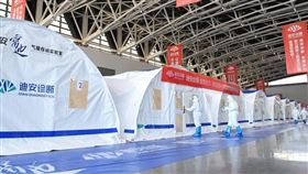 西安封城，採檢，（圖／翻攝自西安晚報）