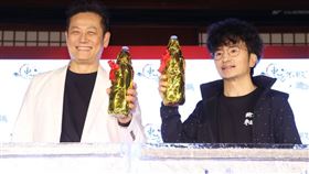 徐乃麟（乃哥）跟唐從聖（從從）今同台出席麻將代言活動破冰
。（圖／記者邱榮吉攝影）