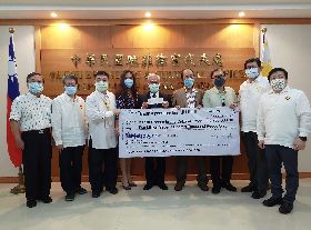 強颱重創菲律賓災民苦  台商慷慨解囊