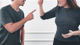 夫妻,爭吵,吵架,離婚,情侶,爭執(翻攝自 Pixabay)