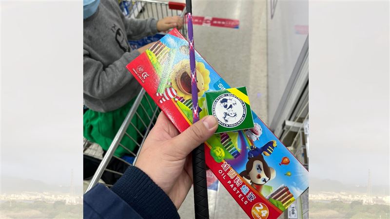 交換禮物這樣買！她秀3百套餐網讚爆