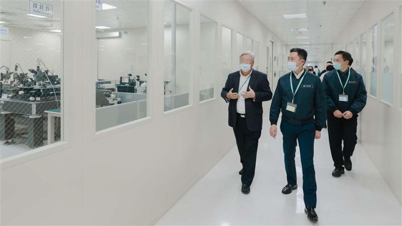 參觀封測廠　林智堅：持續為產業發聲