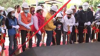 何時輔選未鬆口　「恒燕」再度同框