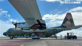 2021.12.26 台灣援助菲律賓、運輸機C130（圖／外交部提供）