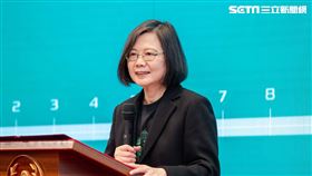 蔡英文出席「2021總統盃黑客松頒獎典禮」。（圖／總統府提供）