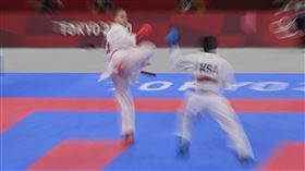 ▲空手道代表隊富哈薩克參賽，返台後教練、選手共11人確診。（示意圖／美聯社／達志影像）