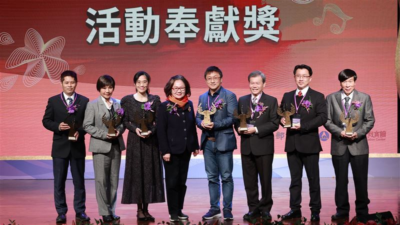 藝術教育貢獻獎今登場