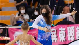 瑞莎致力於體操（圖／翻攝自瑞莎臉書）