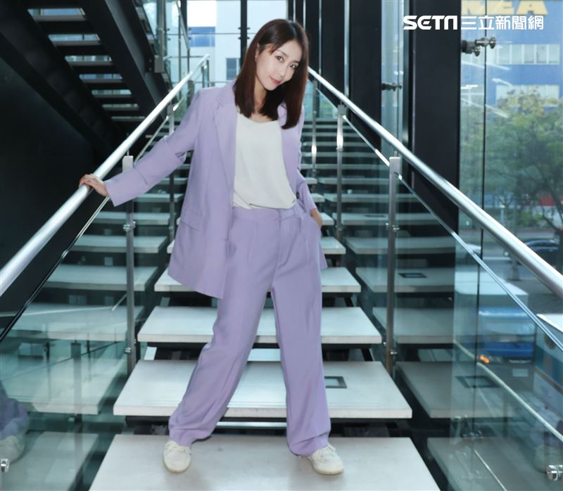 全明星3林昀希三立新聞網專訪。（記者邱榮吉/攝影）