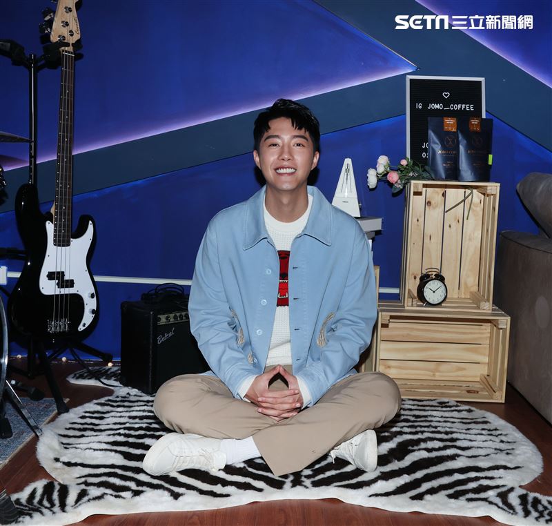 蔡凡熙三立新聞網專訪。（記者邱榮吉/攝影）