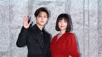 路邊激吻到忘我　郭雪芙爆秘戀王子