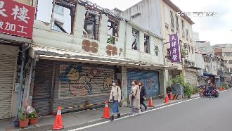棉被店昔火燒遭押　十年動不了成危樓