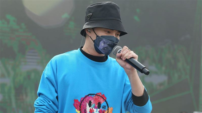 許富凱明唱高雄跨年　喜曝驚人新創舉