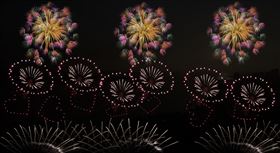 「光耀新北-1314就愛你」全台首次跨河煙火秀。（模擬圖／新北高灘處提供）