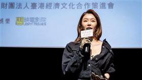 2021「香港記憶香港情」線上香港影展文合會委員Yuri陳怡叡化身殺手裝扮，出席2021「香港記憶香港情」香港影展特別放映。(佳映娛樂提供)