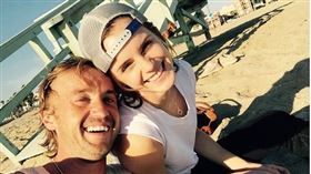 飾演馬份的英國男星湯姆費頓（Tom Felton）、飾演妙麗的艾瑪華森（Emma Watson）
圖翻攝自艾瑪華森IG