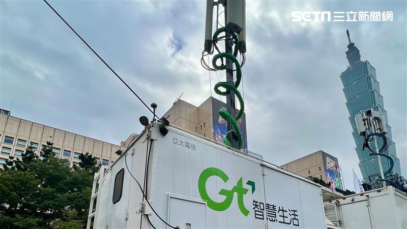 跨年收訊不卡！5大電信進駐熱區備戰
