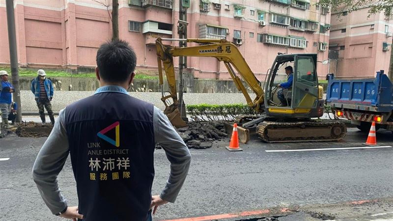 基隆大武崙水管爆裂　1.3萬戶停水