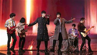 周杰倫無預警合體五月天　曝天大喜訊