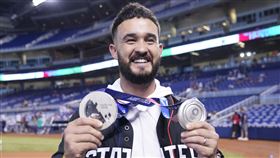 Eddy Alvarez拿下冬季奧運和夏季奧運獎牌。（圖／美聯社／達志影像）