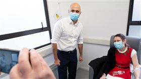 衛生大臣賈維德（Sajid Javid）　圖／翻攝自Sajid Javid臉書