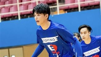 驕女鮮肉籃球神準　奪全明星3MVP