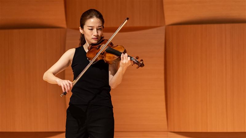 8把絕世名琴　奇美博物館同台對決