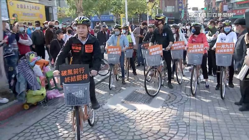 林昶佐騎腳踏車催票　民進黨率隊力挺