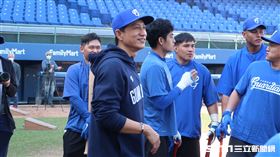 富邦悍將總教練丘昌榮。（圖／記者王怡翔攝影）