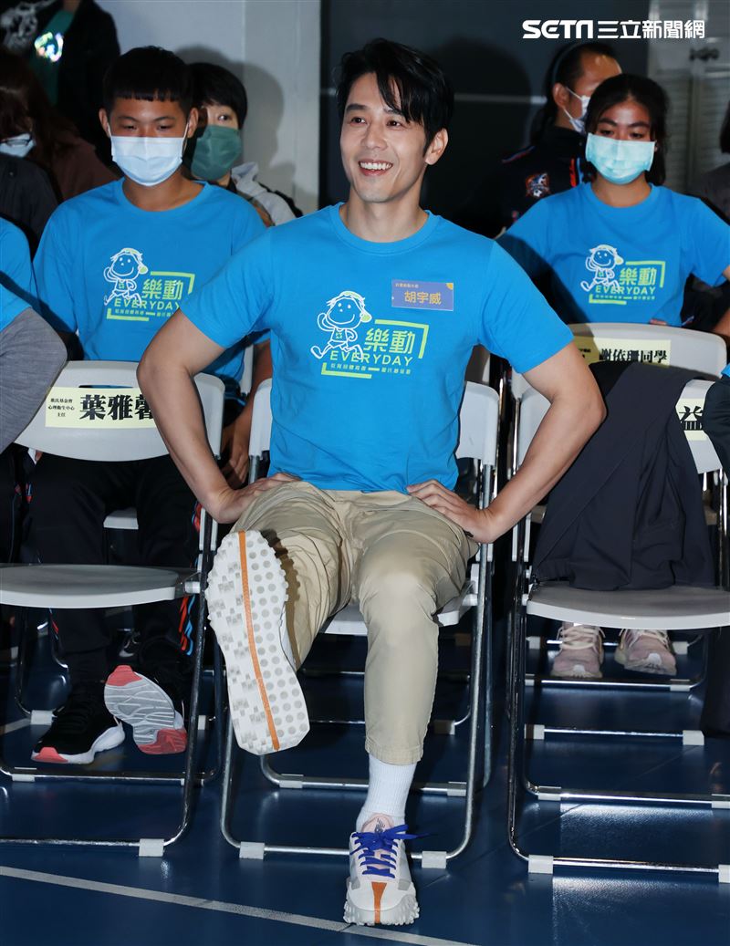 胡宇威擔任「樂動150，想動就動GO推廣大使，得知自己在紐約的妹夫和3歲的姪女染疫」，讓他憂心感嘆「滿複雜的心情」。（記者邱榮吉/攝影）