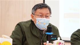 ▲柯媽代表態挺顏寬恆？柯文哲否認。（圖／台北市政府提供）